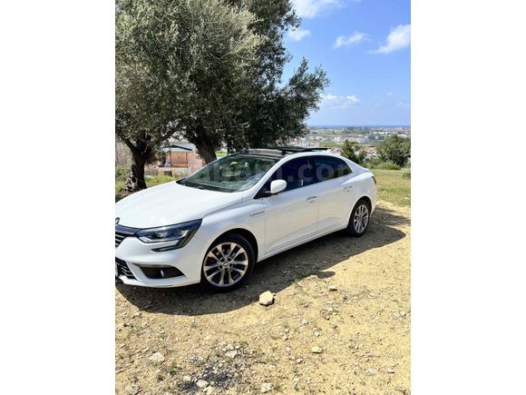 Sahibinden Renault Megane 1.3 TCe Icon 2020 Model 