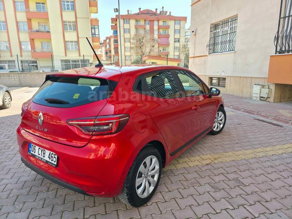 Sahibinden Renault Clio 1.0 SCe Joy 2022 Model 