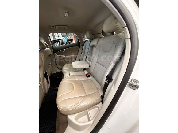 Sahibinden Volvo V40 1.6 D Premium 2015 Model 