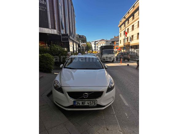 Sahibinden Volvo V40 1.6 D Premium 2015 Model 