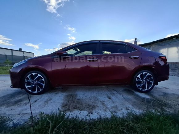 Sahibinden Toyota Corolla 1.4 D-4D Premium 50.Yıl 2017 Model