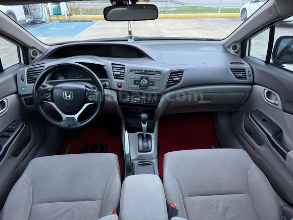 Sahibinden Honda Civic 1.6i VTEC Eco Elegance 2014 Model