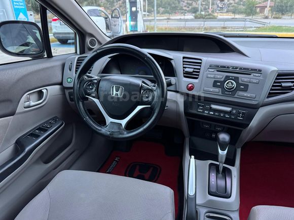 Sahibinden Honda Civic 1.6i VTEC Eco Elegance 2014 Model