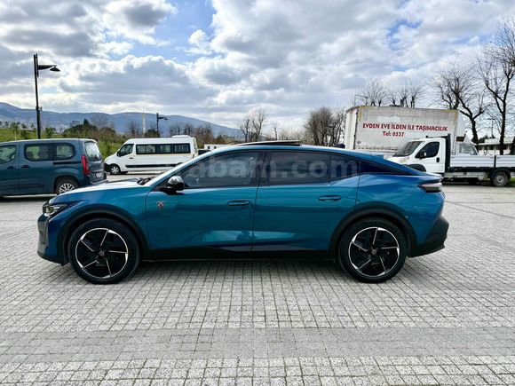 408 GT - MASAJ KOLTUK - DİREKSİYON ISITMA- CAM TAVAN - LANSMAN RENK   - 2024 ÇIKIŞ 