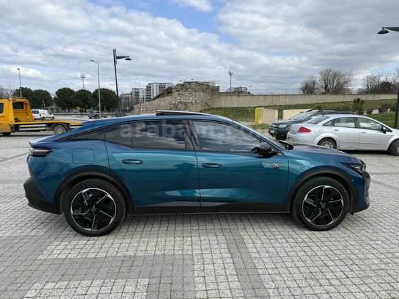 408 GT - MASAJ KOLTUK - DİREKSİYON ISITMA- CAM TAVAN - LANSMAN RENK   - 2024 ÇIKIŞ 