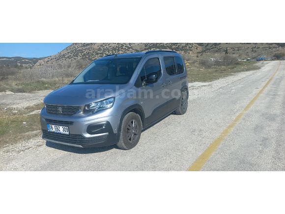 Sahibinden Peugeot Rifter 1.5 BlueHDI Allure 2023 Model  41.700 km Gri