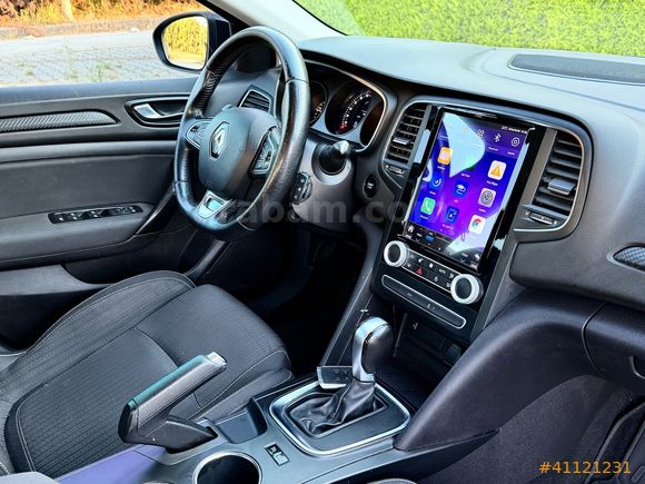 2020 Megane Sedan 1.5 BluedCi Touch Tesla Ekran