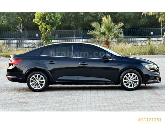 2020 Megane Sedan 1.5 BluedCi Touch Tesla Ekran