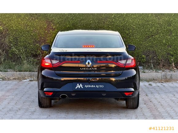 2020 Megane Sedan 1.5 BluedCi Touch Tesla Ekran