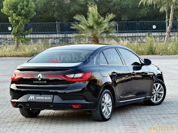2020 Megane Sedan 1.5 BluedCi Touch Tesla Ekran