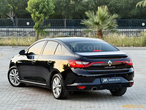 2020 Megane Sedan 1.5 BluedCi Touch Tesla Ekran