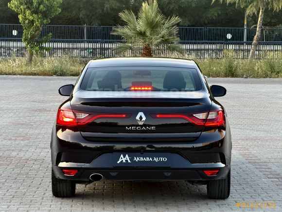 2020 Megane Sedan 1.5 BluedCi Touch Tesla Ekran