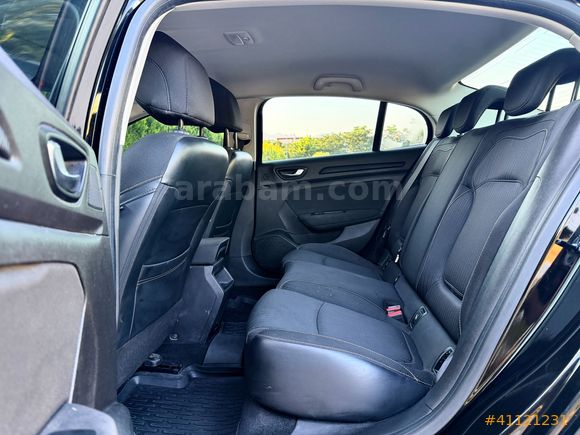 2020 Megane Sedan 1.5 BluedCi Touch Tesla Ekran