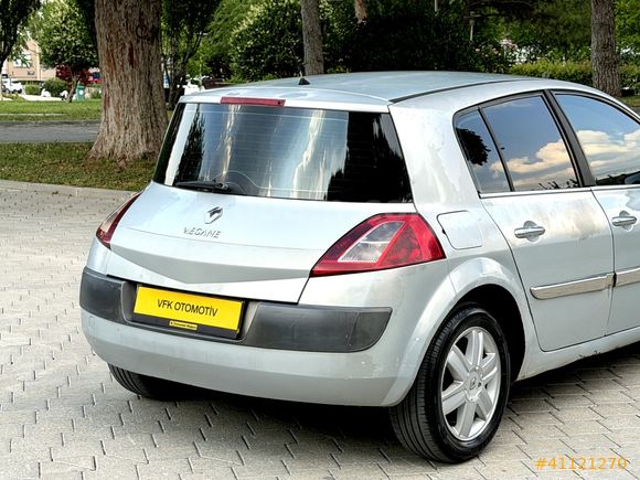 RENAULT MEGANE 1.5 DCİ DİNAMİC 2004 MODEL TEMİZ BAKIMLI ! ! !