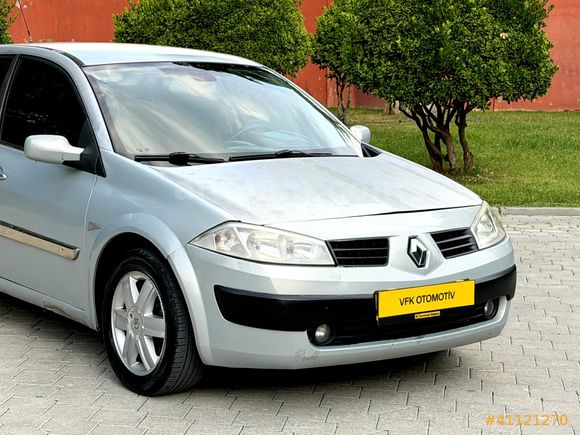 RENAULT MEGANE 1.5 DCİ DİNAMİC 2004 MODEL TEMİZ BAKIMLI ! ! !