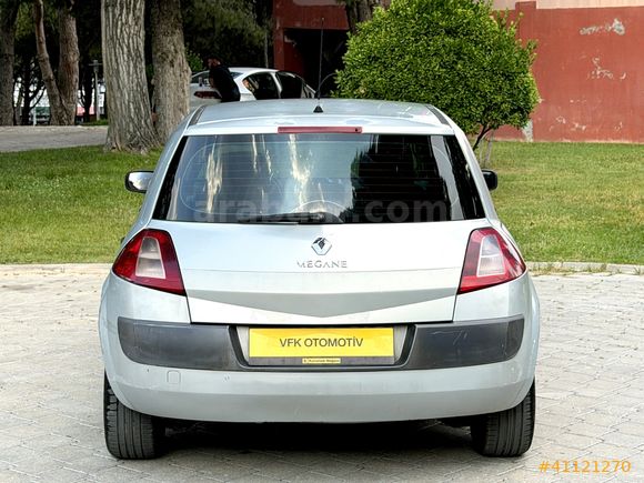 RENAULT MEGANE 1.5 DCİ DİNAMİC 2004 MODEL TEMİZ BAKIMLI ! ! !