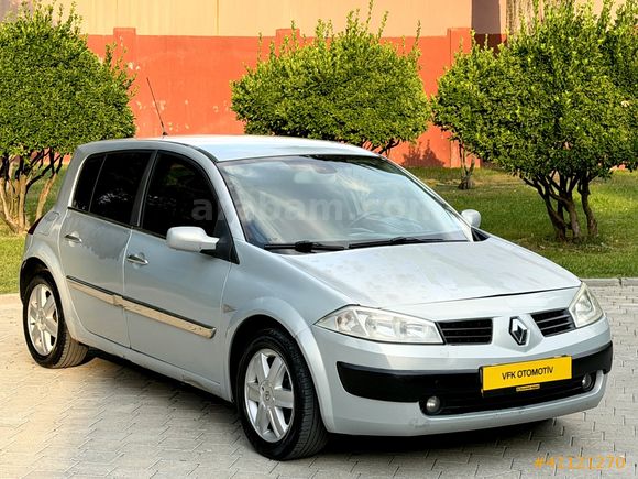 RENAULT MEGANE 1.5 DCİ DİNAMİC 2004 MODEL TEMİZ BAKIMLI ! ! !