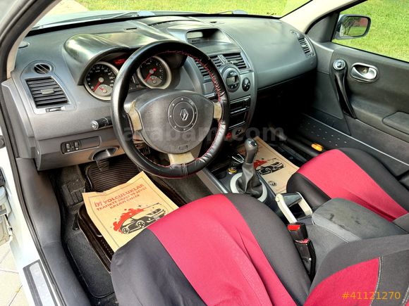 RENAULT MEGANE 1.5 DCİ DİNAMİC 2004 MODEL TEMİZ BAKIMLI ! ! !