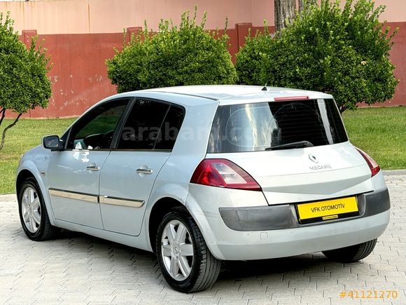 RENAULT MEGANE 1.5 DCİ DİNAMİC 2004 MODEL TEMİZ BAKIMLI ! ! !