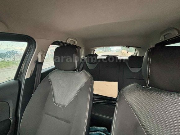Sahibinden Renault Clio 1.2 Joy 2013 Model 