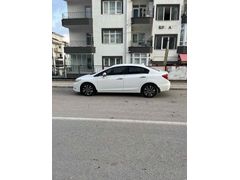 Sahibinden Honda Civic 1.6i VTEC Eco Premium 2014 Model 