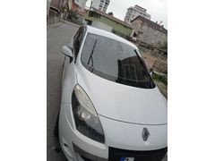 Sahibinden Renault Grand Scenic 1.5 dCi Privilege 2011 Model