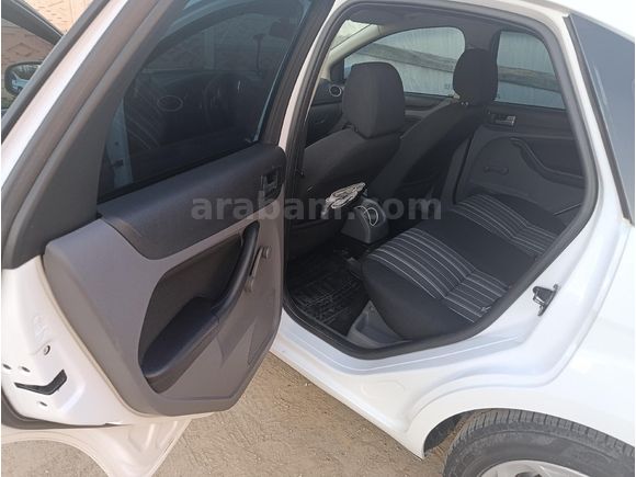 Sahibinden Ford Focus 1.6 Comfort 2011 Model