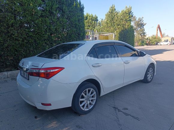 ACİL Sahibinden Toyota Corolla 1.6 Advance 2014 Model