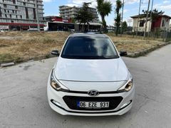 Sahibinden Hyundai i20 1.2 MPI Style 2015 Model 