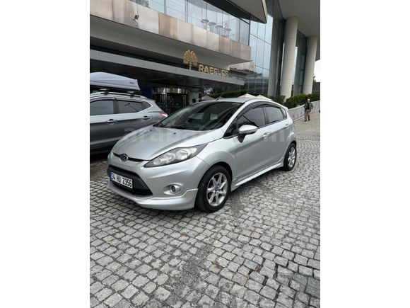 Sahibinden Ford Fiesta 1.4 TDCi 2011 model  PAZARLIKSIZ SON FİYAT 