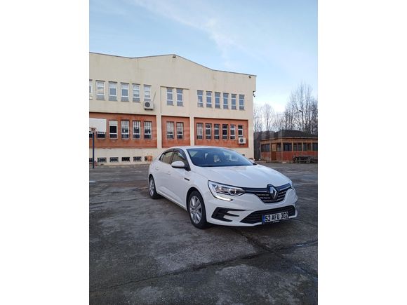 Sahibinden Renault Megane 1.3 TCe Joy 2022 Model