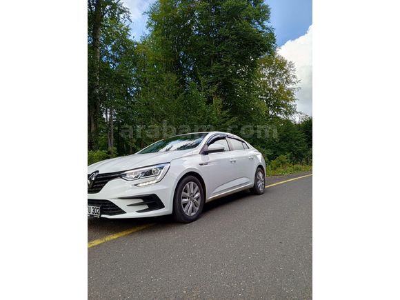 Sahibinden Renault Megane 1.3 TCe Joy 2022 Model