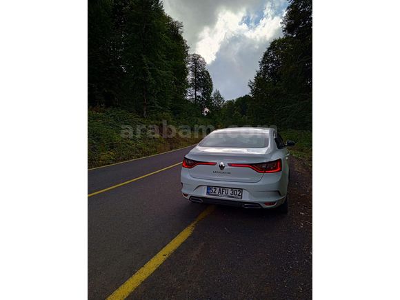 Sahibinden Renault Megane 1.3 TCe Joy 2022 Model