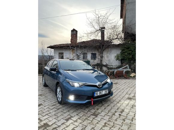 Sahibinden Toyota Auris 1.6 Advance Skypack 2016 Model