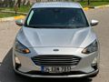Sahibinden Ford Focus Tr'de tek 21 22 çıkışlı emsalsiz düşük km 8 ileri joystick vites