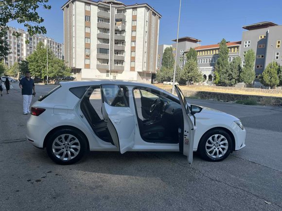 Sahibinden Seat Leon 1.6 TDI Style 2015 Model 