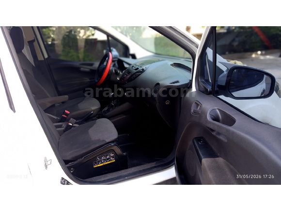 Sahibinden Ford Transit Courier 1.5 TDCi Trend 2019 Model