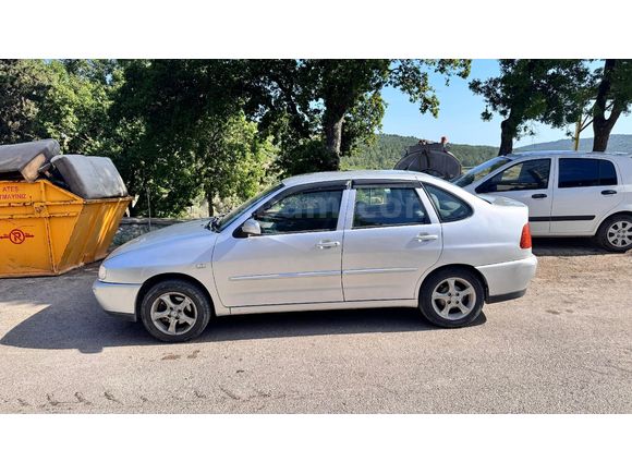 Sahibinden Volkswagen Polo 1.6 Classic 2000 Model