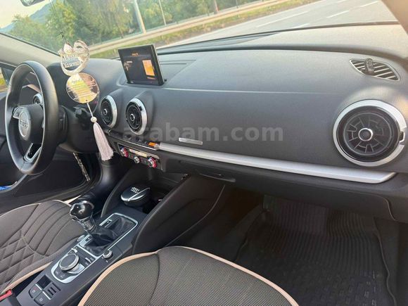Sahibinden Audi A3 Sedan 1.6 TDI Dynamic 2016 Model 