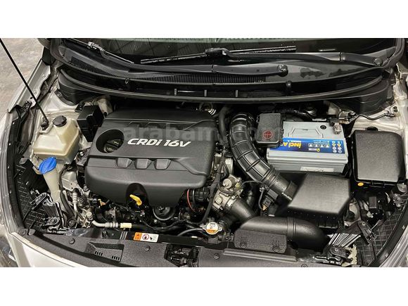 Sahibinden Hyundai i30 1.6 CRDi Style 2013 Model 