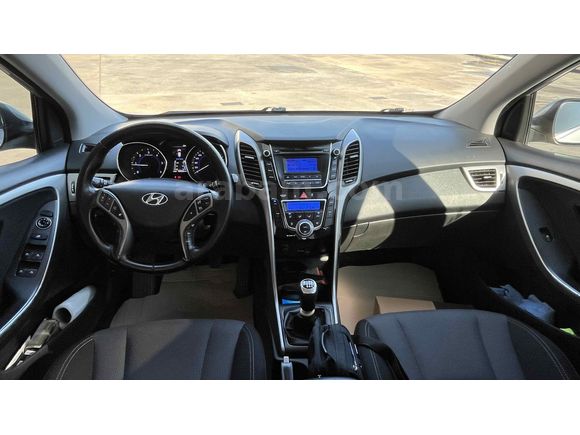 Sahibinden Hyundai i30 1.6 CRDi Style 2013 Model 