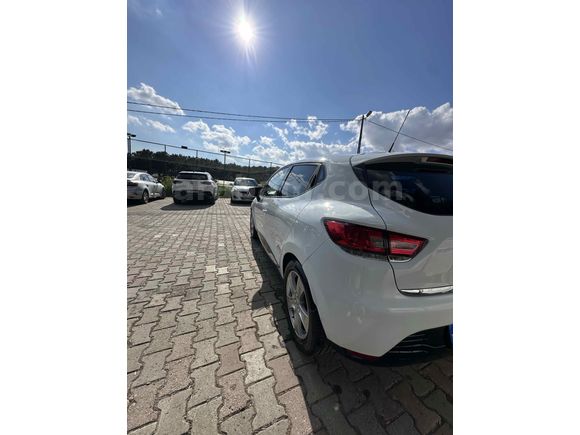 Sahibinden Renault Clio 1.5 dCi Touch 2015 Model İstanbul