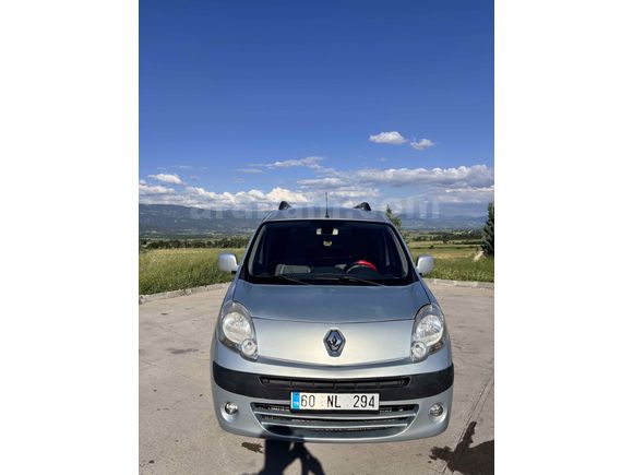 Sahibinden Renault Kangoo Multix 1.5 dCi Expression 2011 Model 