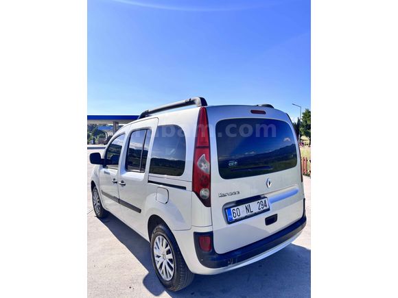Sahibinden Renault Kangoo Multix 1.5 dCi Expression 2011 Model 