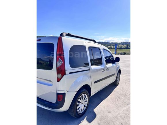 Sahibinden Renault Kangoo Multix 1.5 dCi Expression 2011 Model 