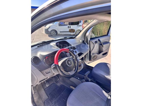 Sahibinden Renault Kangoo Multix 1.5 dCi Expression 2011 Model 