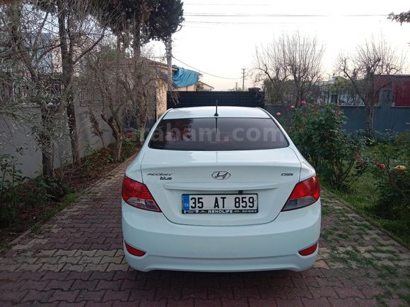 Sahibinden Hyundai Accent Blue 1.6 CRDI Otomatik Mode Plus 2016 Model