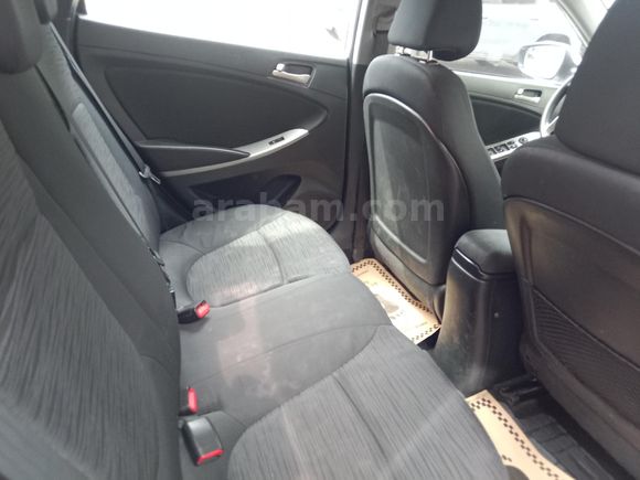 Sahibinden Hyundai Accent Blue 1.6 CRDI Otomatik Mode Plus 2016 Model