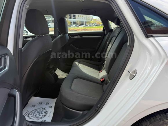 Sahibinden Audi A3 Sedan 1.6 TDI Dynamic 2017 Model  270
.000 km Beyaz