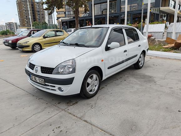 Sahibinden Renault Clio 1.4 Expression 2004 Model 